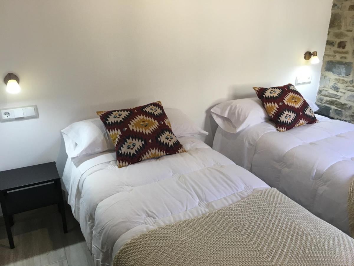 Apartamentos Bajo Pena Apartamentos Sanlorien El Pueyo de Araguas ภายนอก รูปภาพ