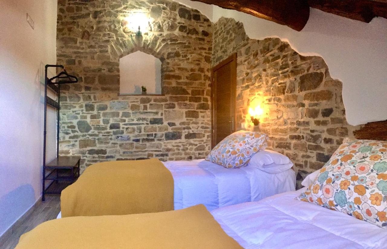 Apartamentos Bajo Pena Apartamentos Sanlorien El Pueyo de Araguas ภายนอก รูปภาพ
